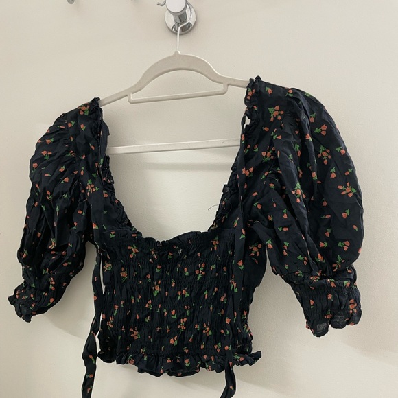 Urban Outfitters Top - Picture 3 of 3